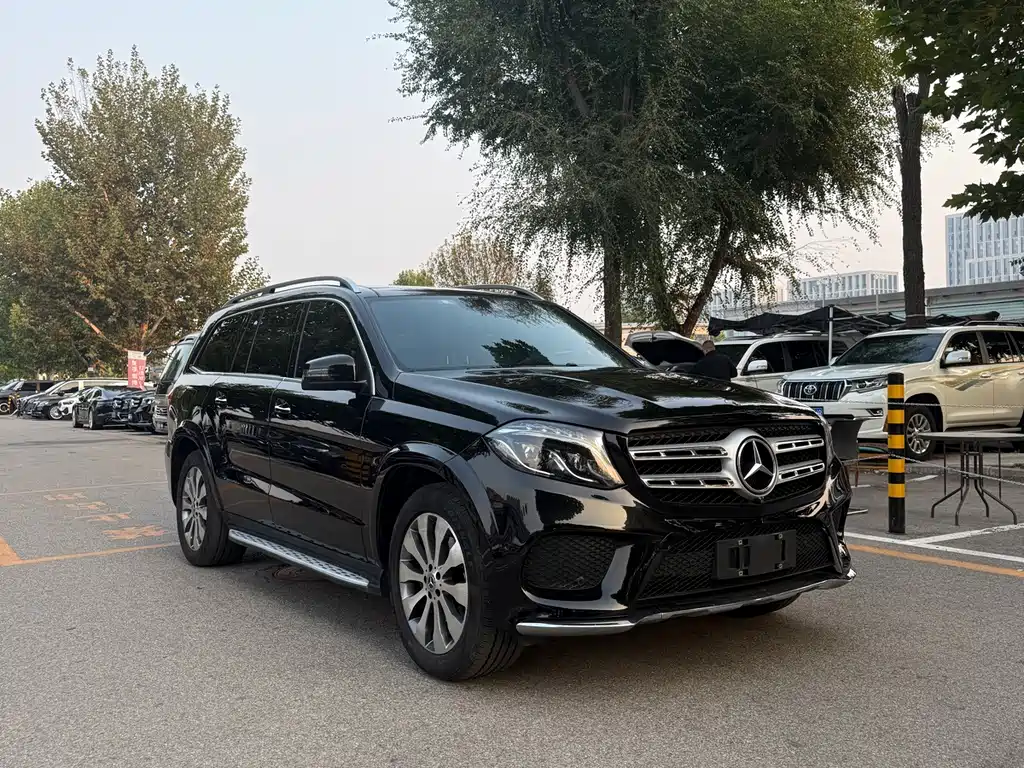 Mercedes-Benz GLS — фото 3