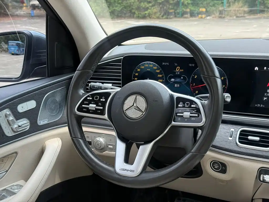 Mercedes-Benz GLE (Import) — фото 7