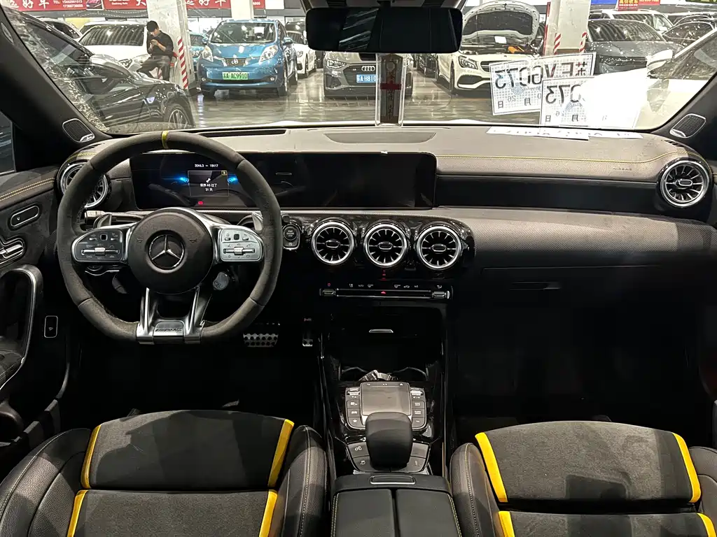 Mercedes-Benz CLA AMG — фото 14