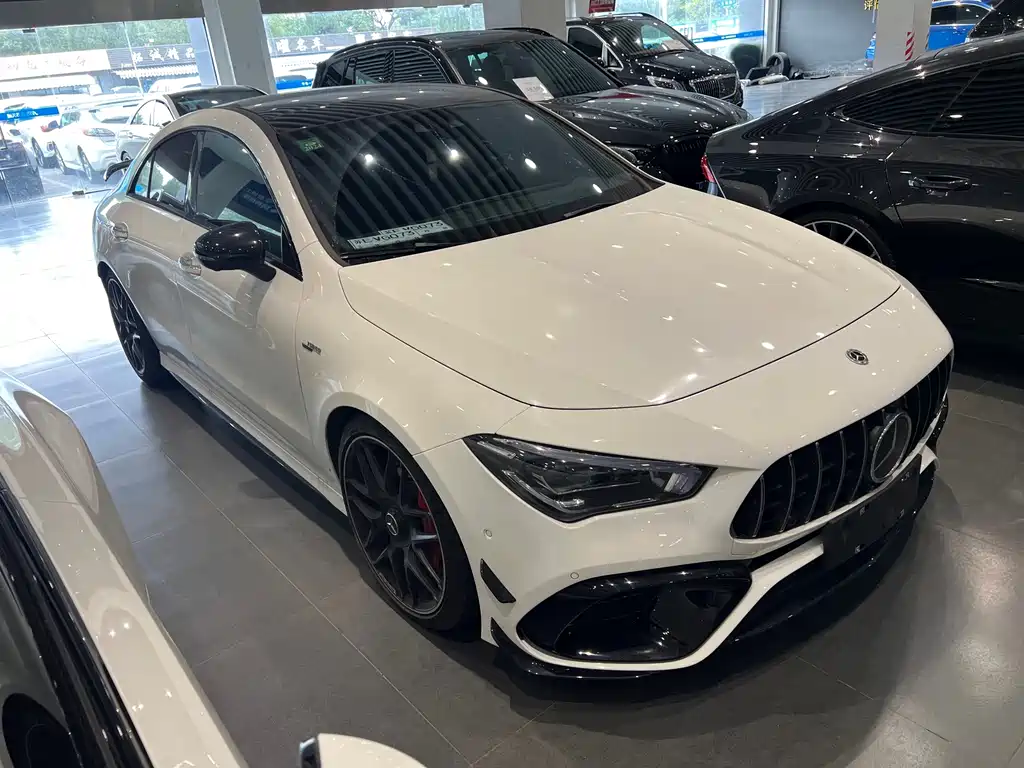Mercedes-Benz CLA AMG — фото 3