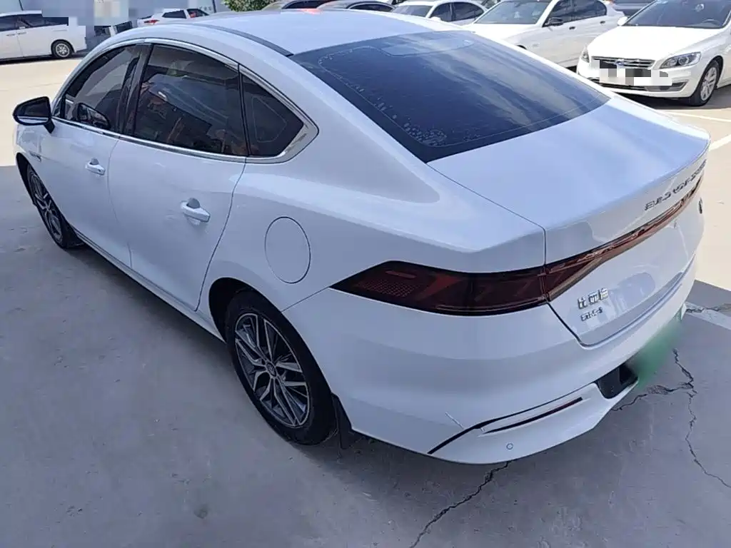 BYD Qin PLUS — фото 5