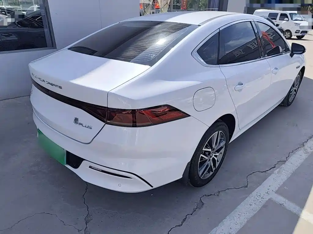 BYD Qin PLUS — фото 7