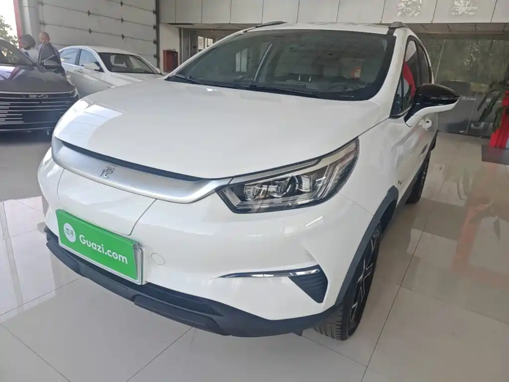 BYD Yuan Pro — фото 2