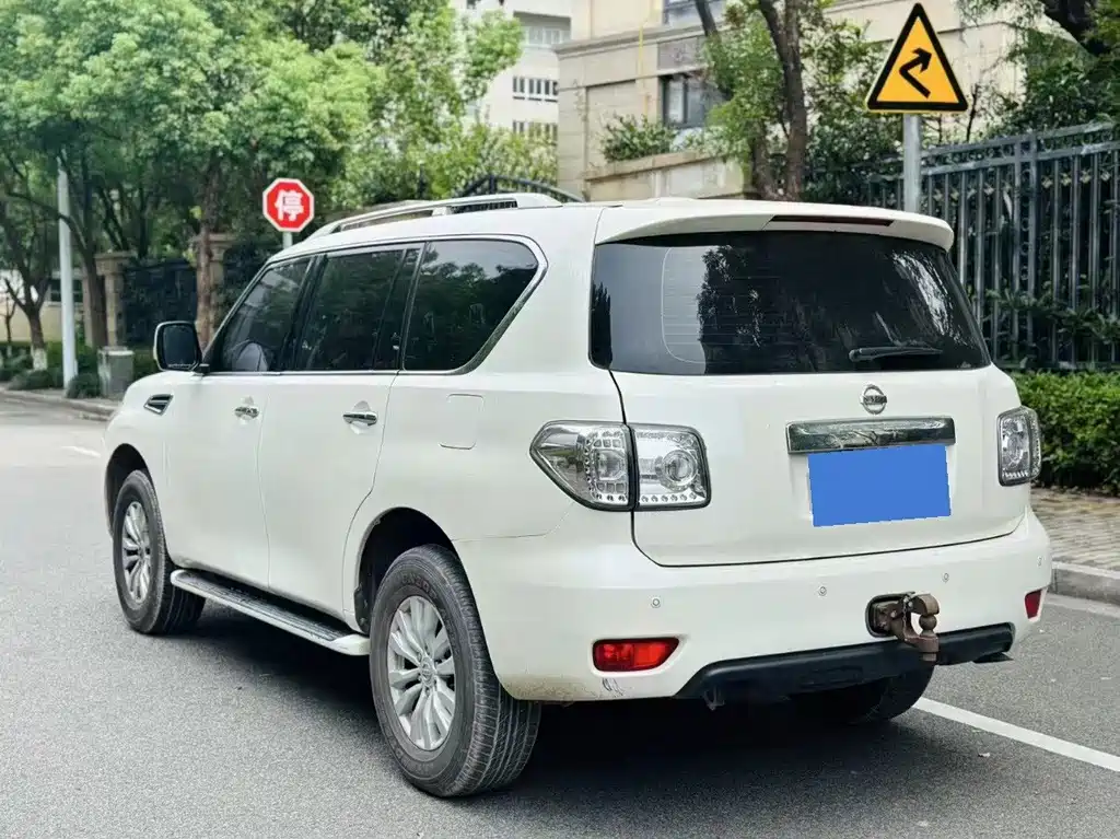 Nissan Patrol — фото 8
