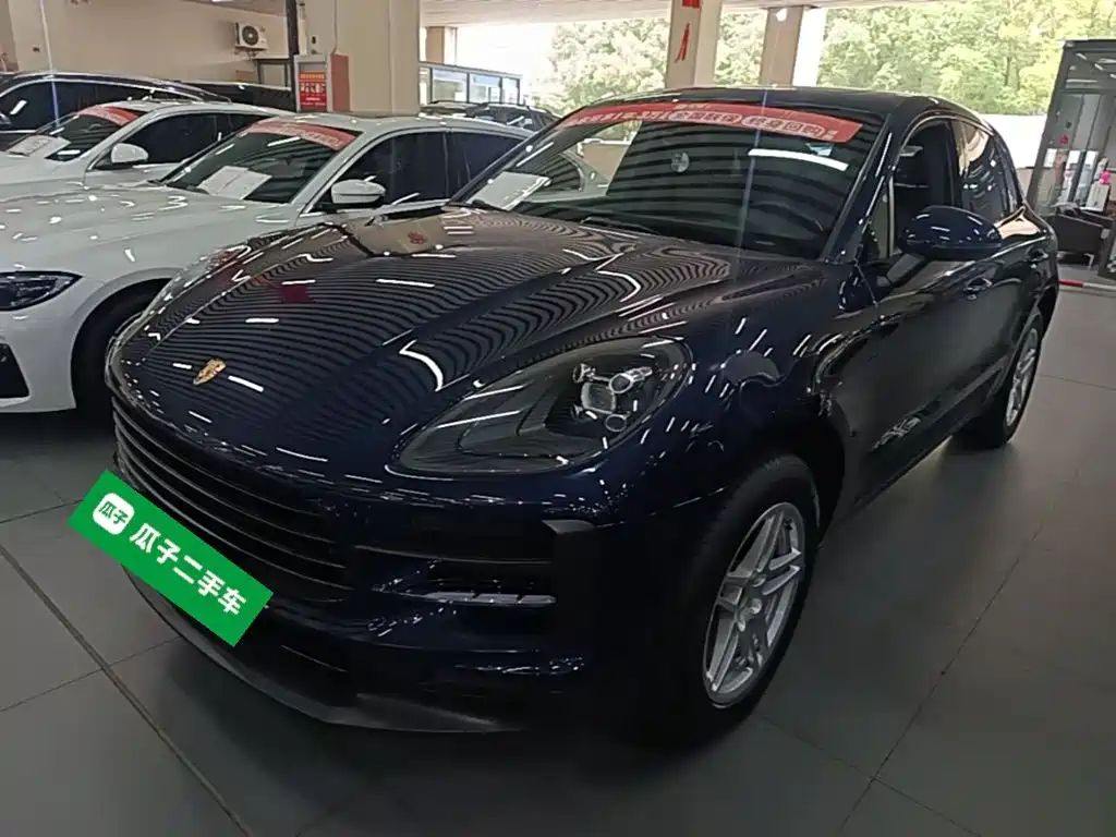 Porsche Macan — фото 1