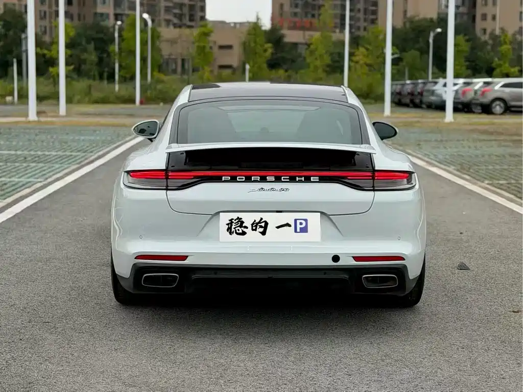 Porsche Panamera — фото 8