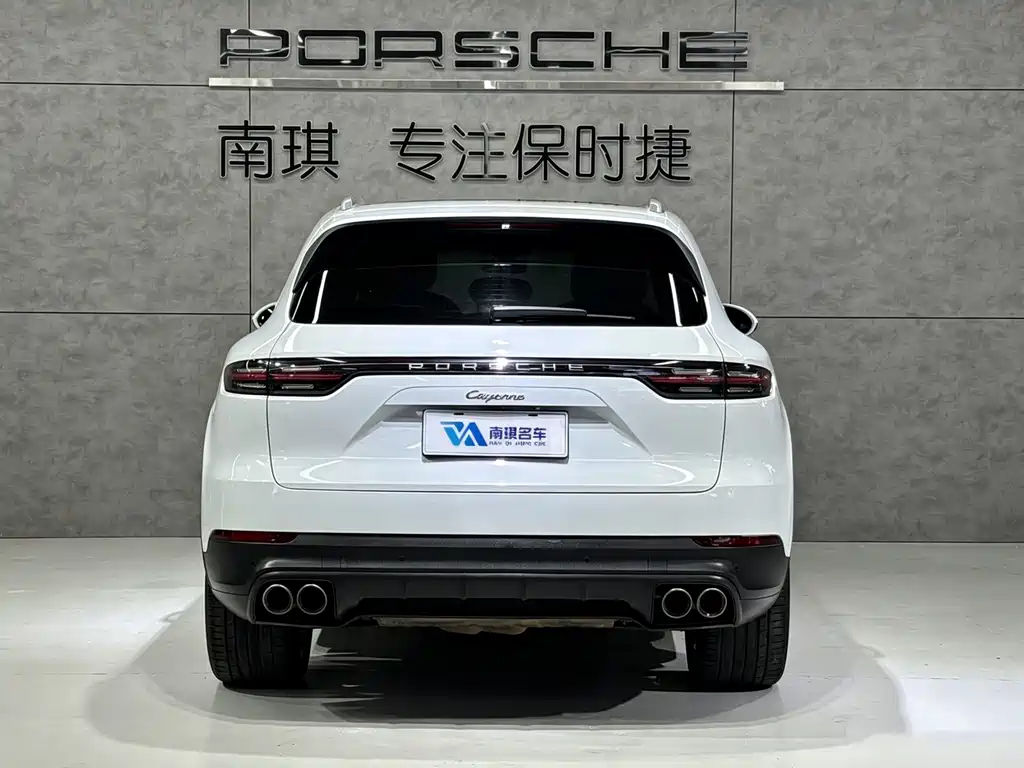 Porsche Cayenne — фото 4