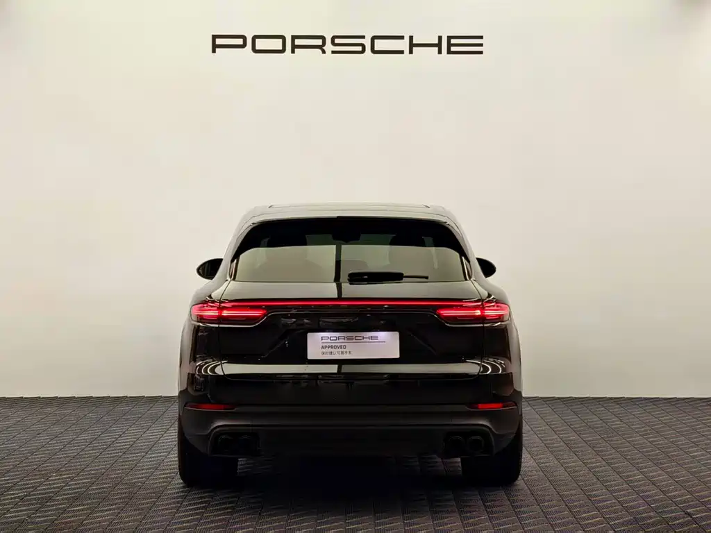 Porsche Cayenne Hybrid — фото 6