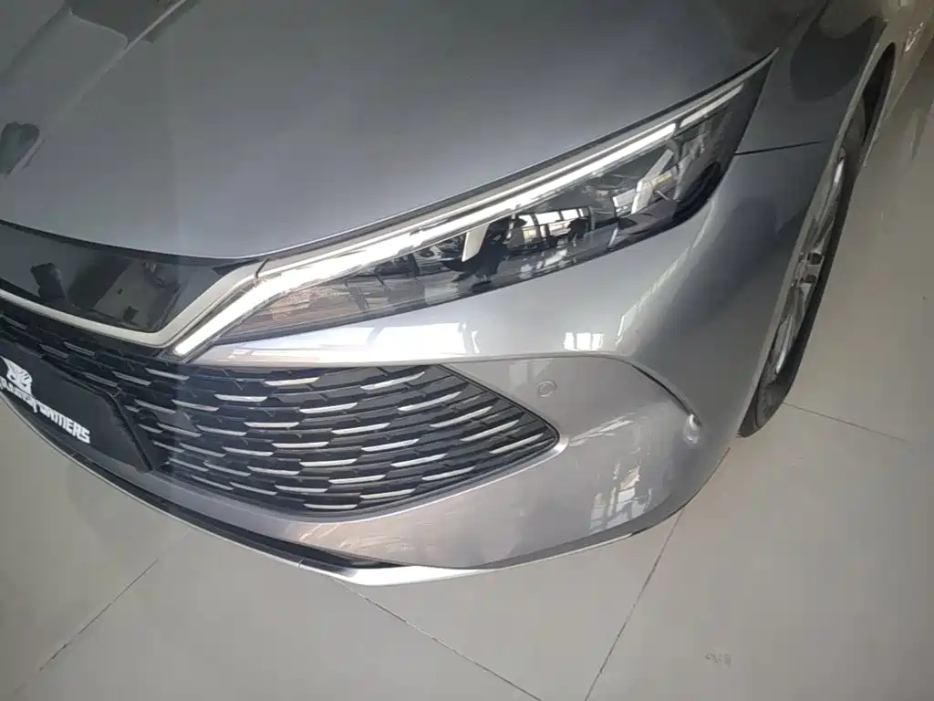 BYD Qin L — фото 24