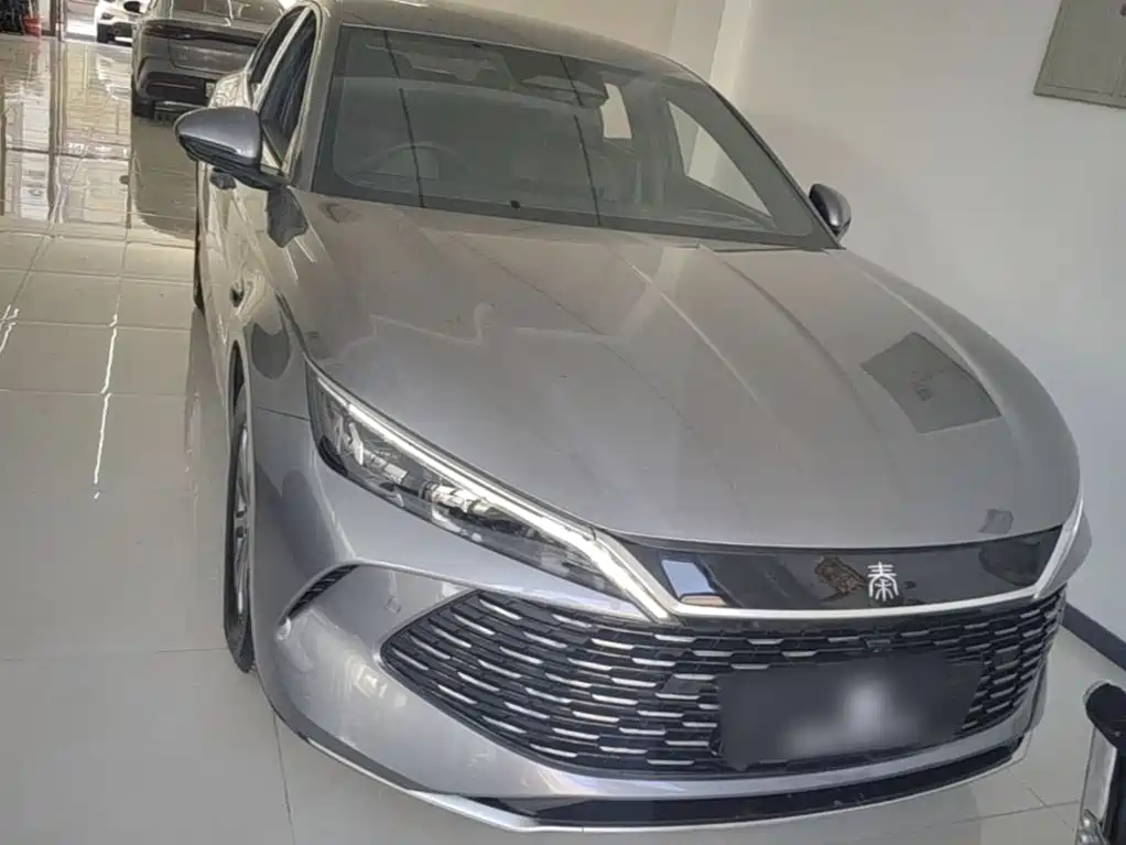 BYD Qin L — фото 4