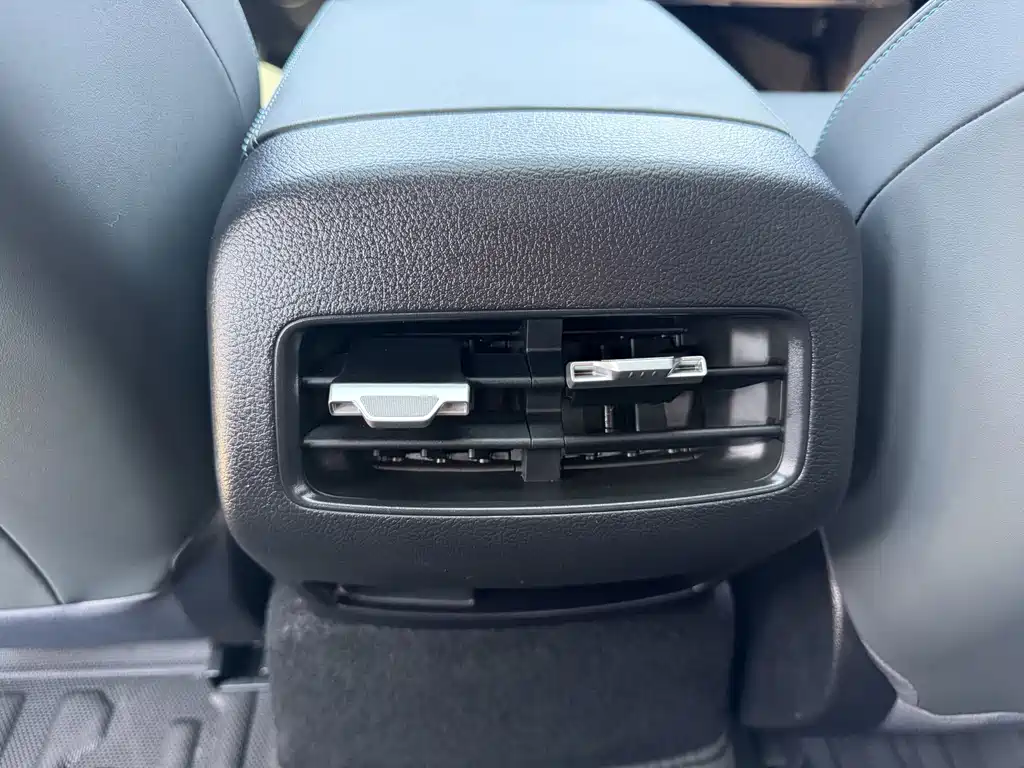 BYD Qin PLUS — фото 16
