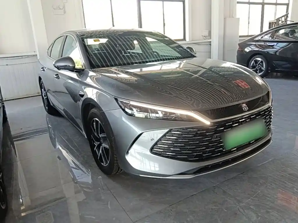 BYD Qin L — фото 4