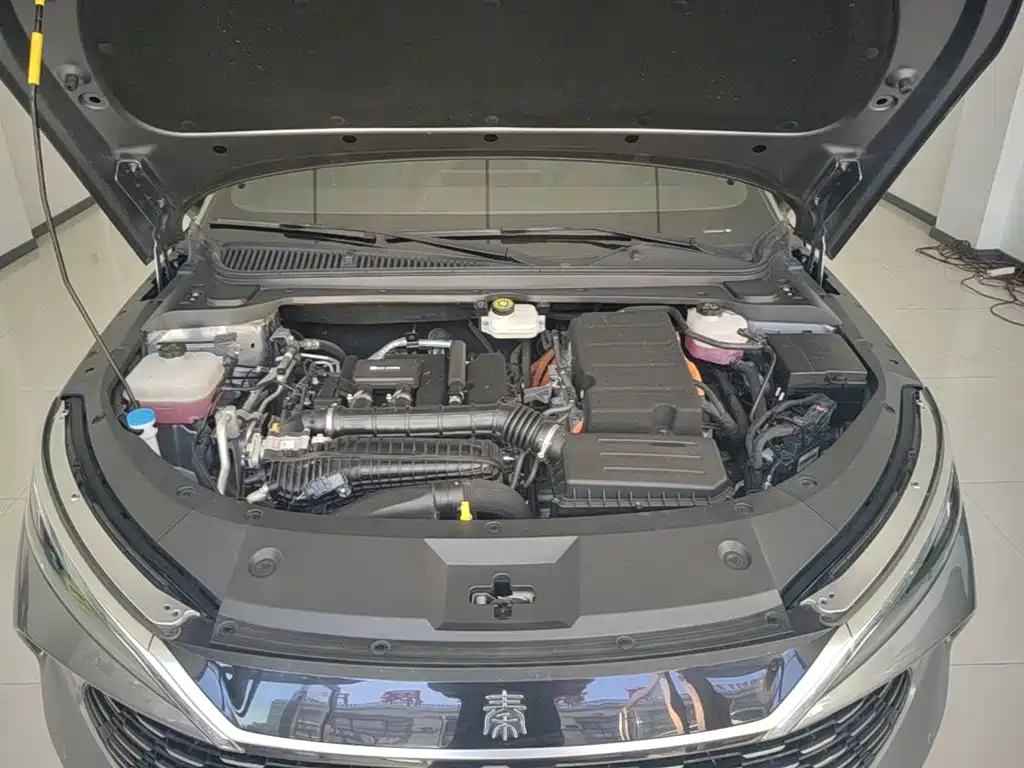 BYD Qin L — фото 20