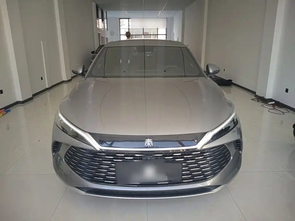 BYD Qin L — фото 3