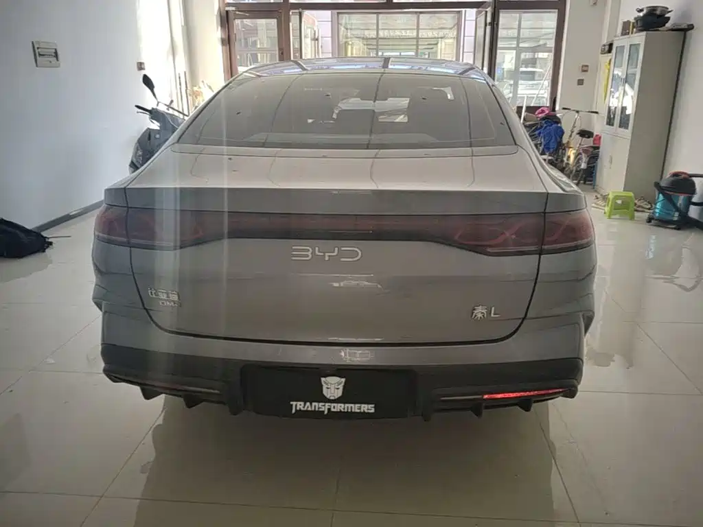 BYD Qin L — фото 6