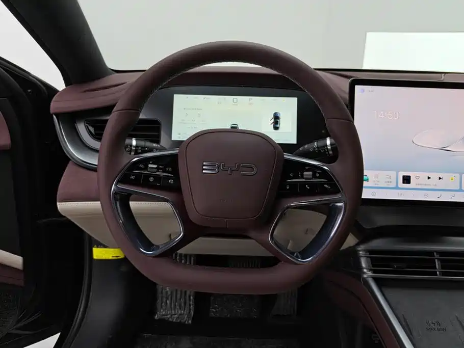 BYD Seal 07 DM-i — фото 15