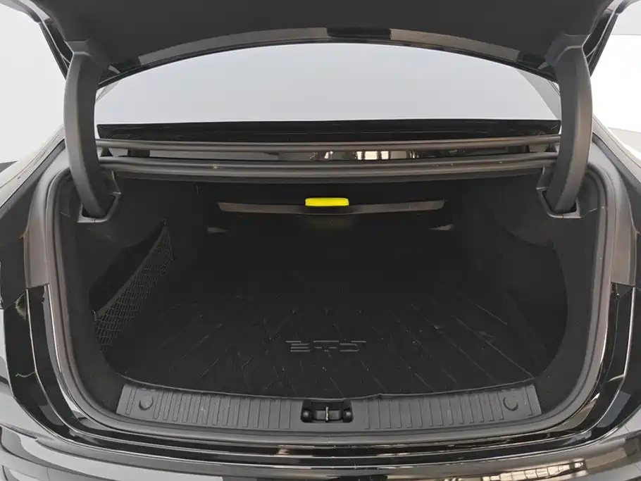BYD Seal 07 DM-i — фото 4