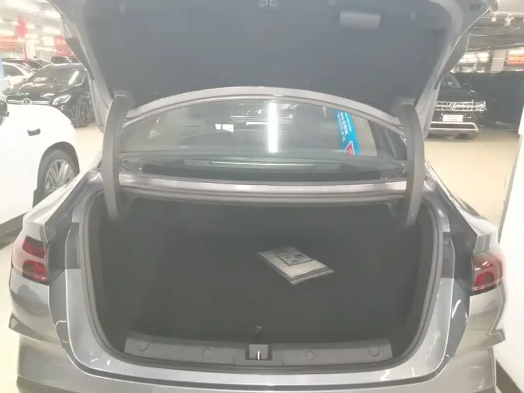 BYD Qin L — фото 15