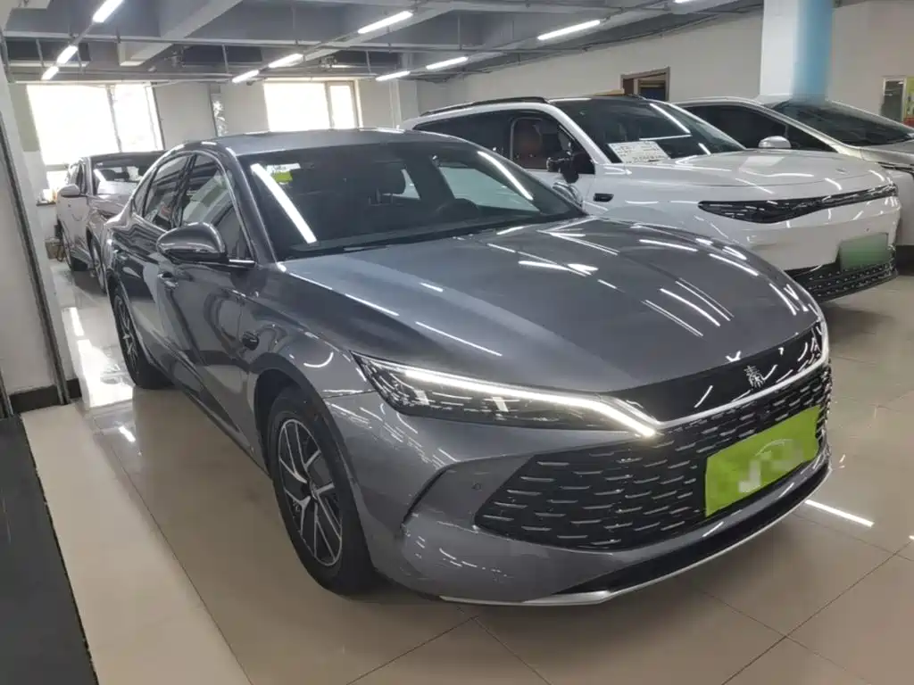 BYD Qin L — фото 22