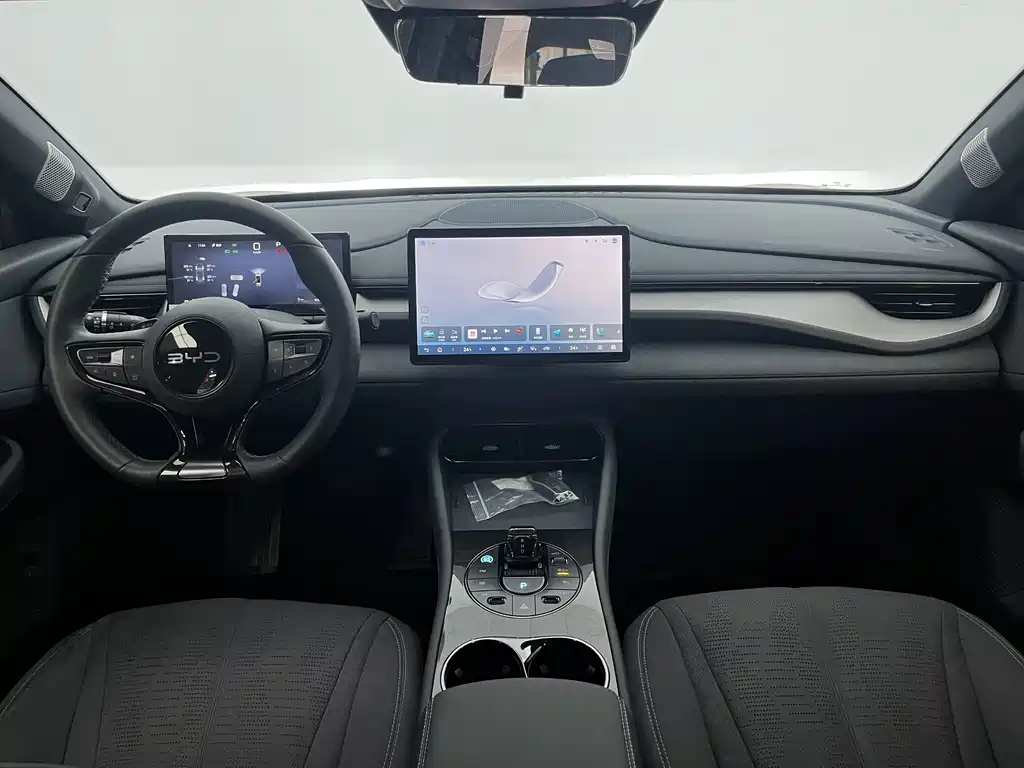 BYD Seal 06GT — фото 7