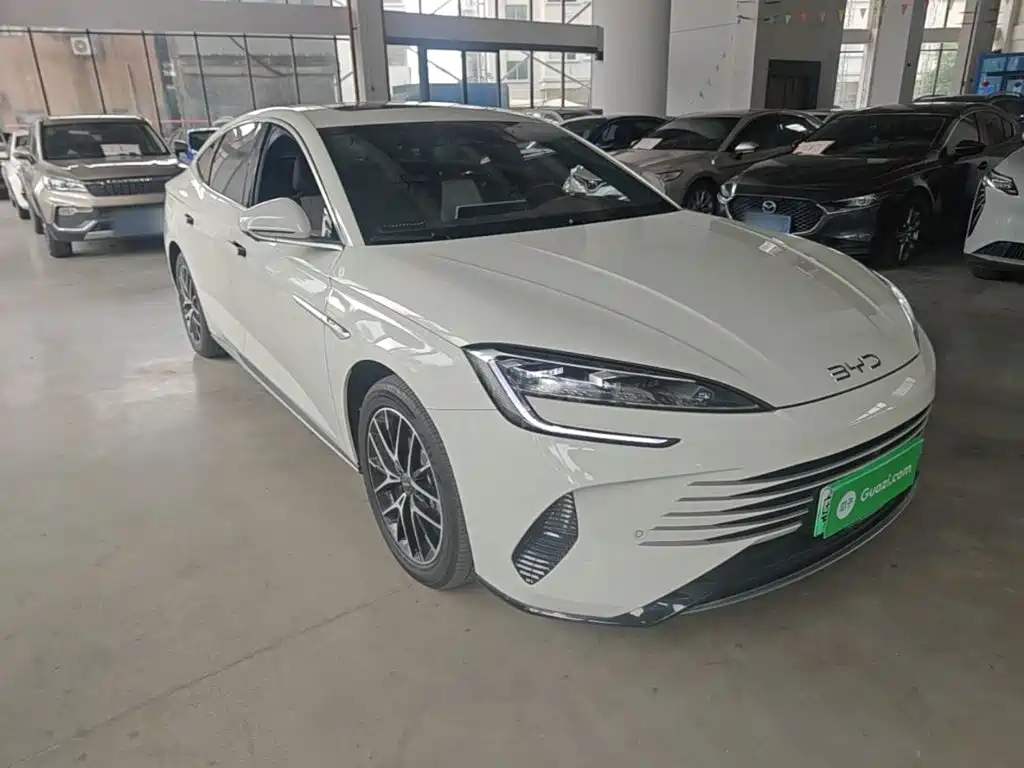 BYD Seal 07 DM-i — фото 22