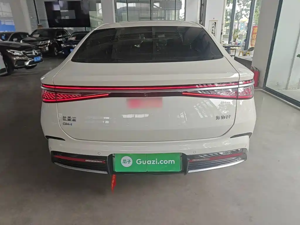 BYD Seal 07 DM-i — фото 4