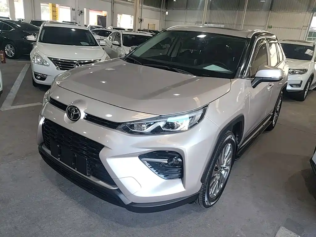 Toyota Wildlander — фото 1