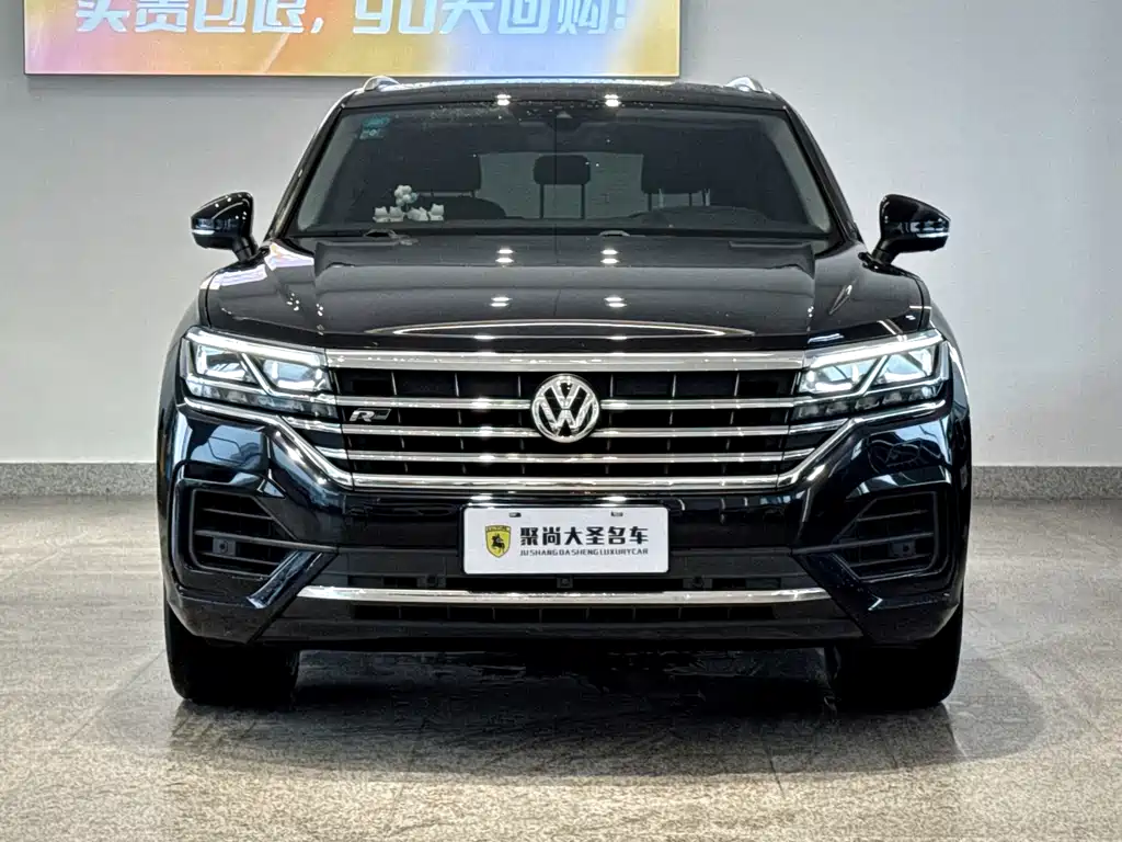 Volkswagen Touareg — фото 2
