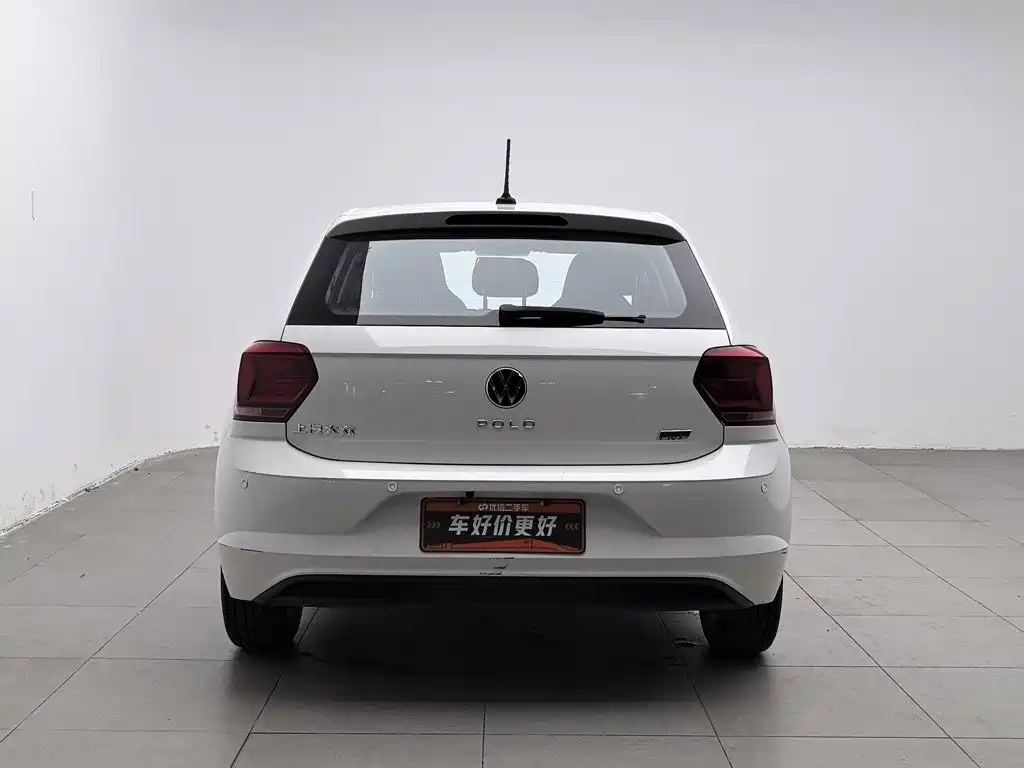 Volkswagen Polo — фото 4