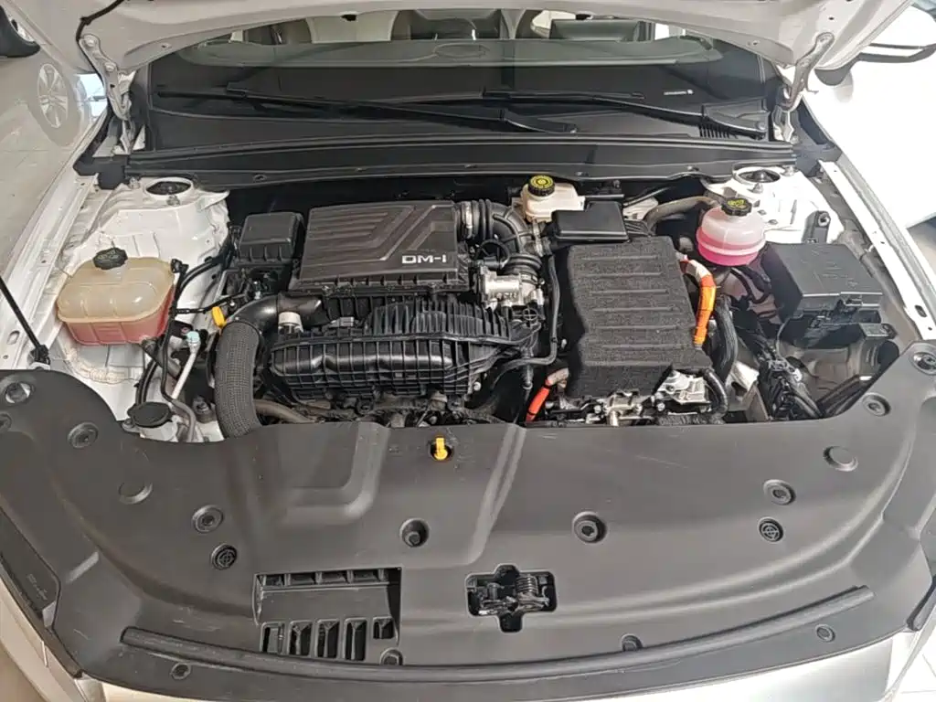 BYD Qin PLUS — фото 20