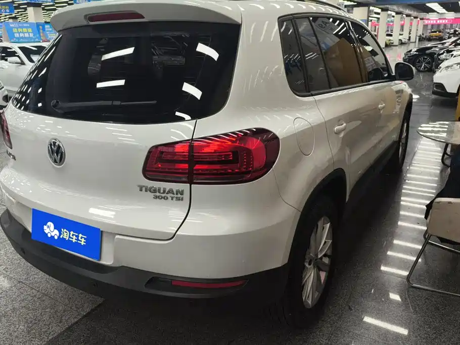 Volkswagen Tiguan — фото 3