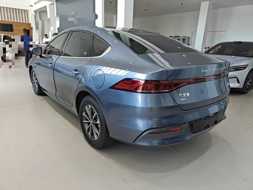 BYD Qin PLUS — фото 23