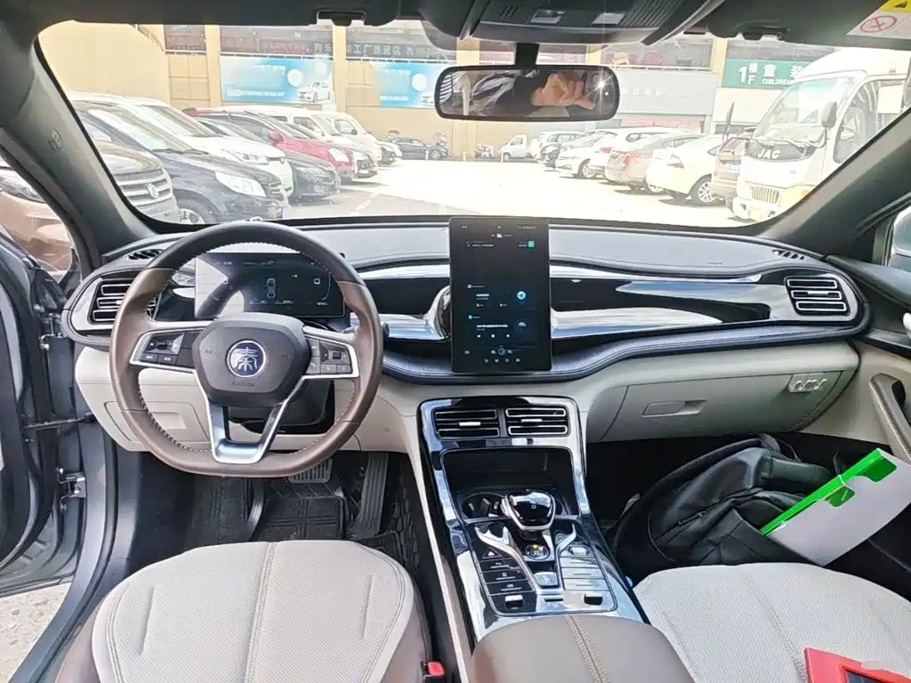 BYD Qin PLUS — фото 10