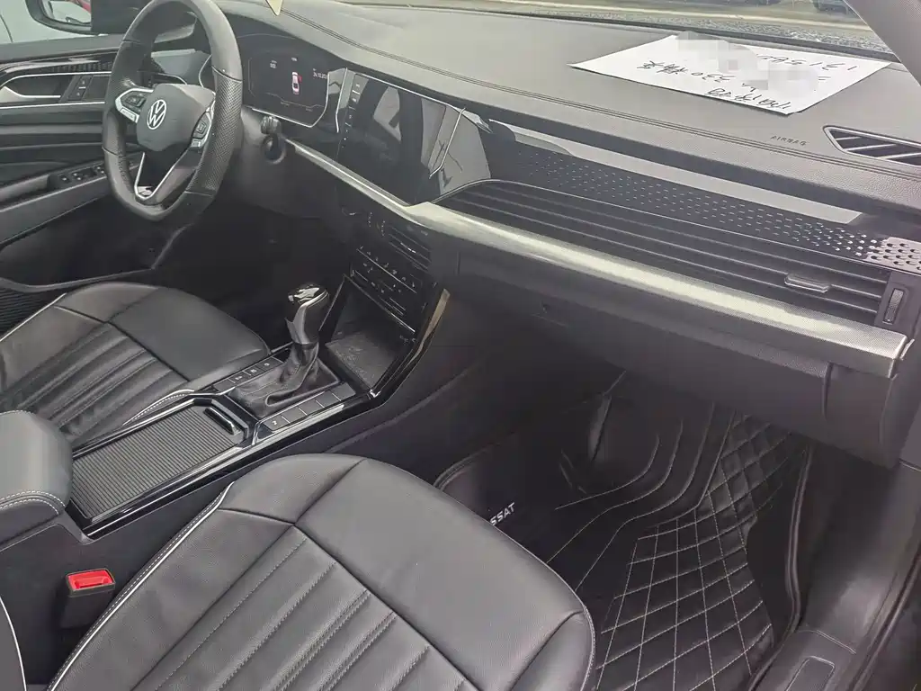 Volkswagen Passat — фото 5