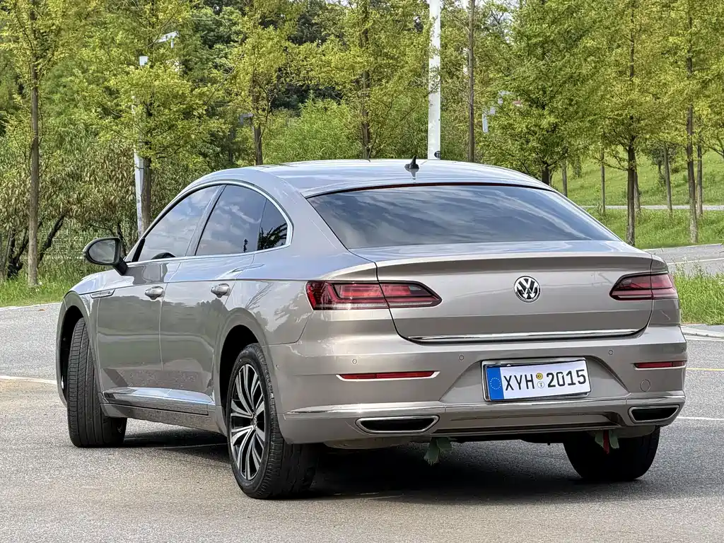 Volkswagen CC — фото 19
