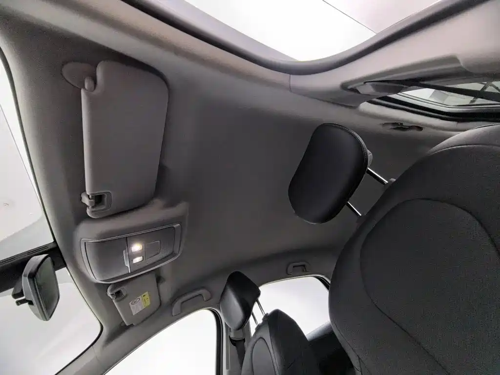 BYD Seal 05 DM-i — фото 14