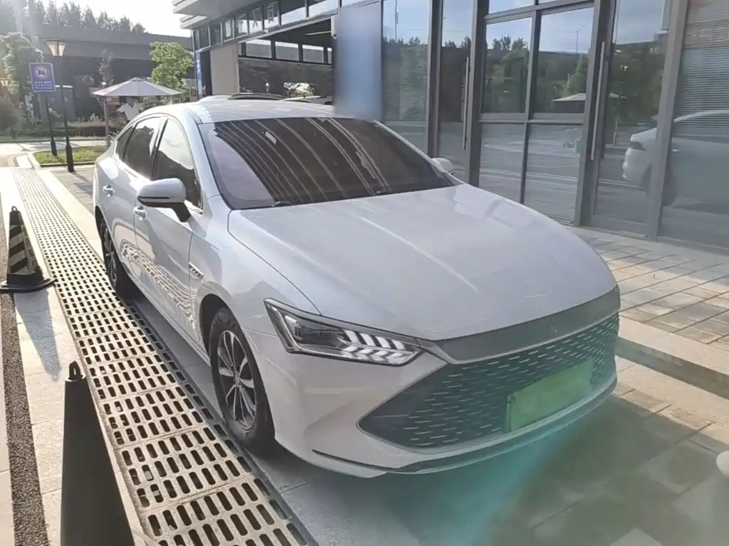 BYD Qin PLUS — фото 4