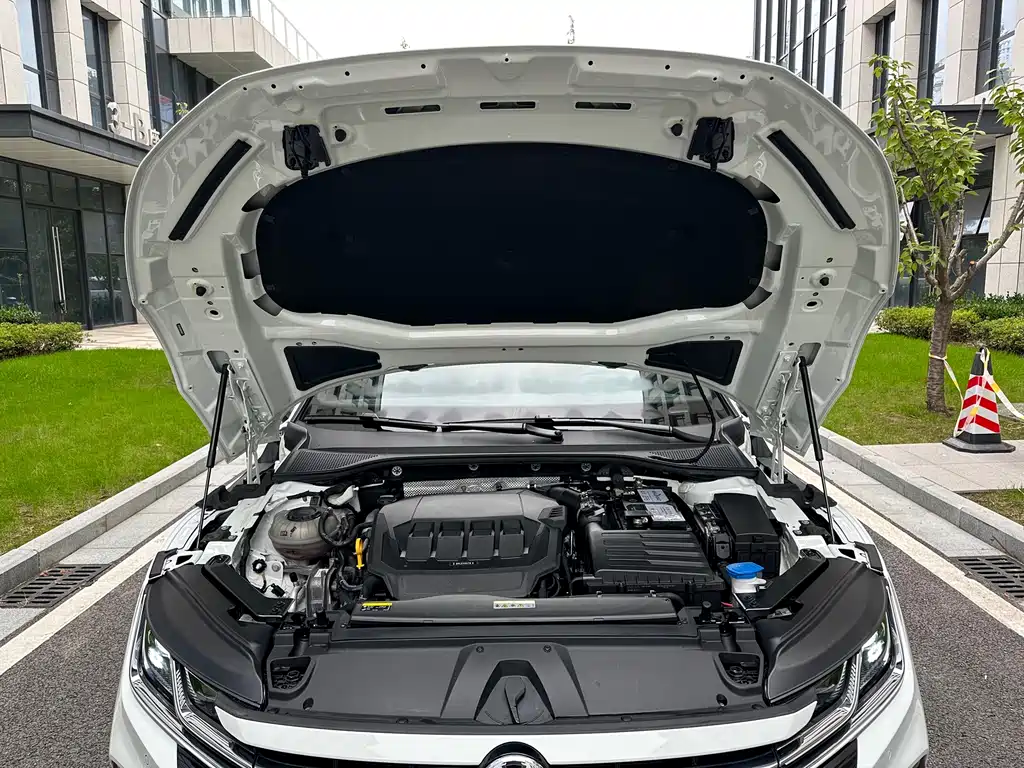 Volkswagen CC — фото 23