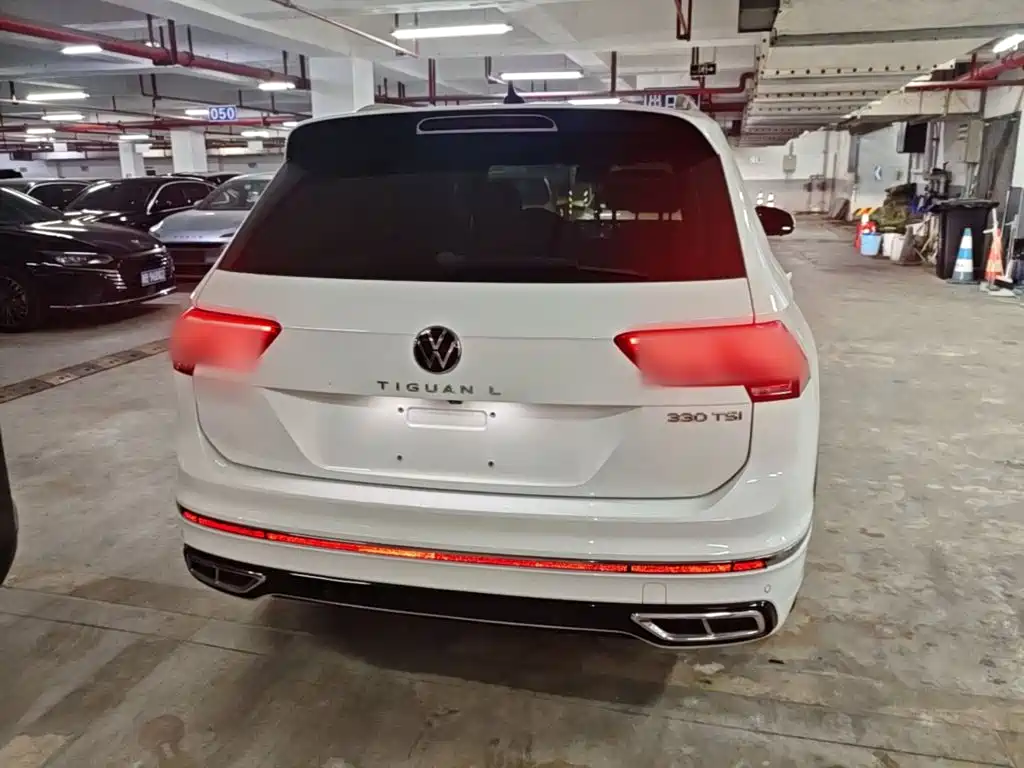 Volkswagen Tiguan L — фото 5