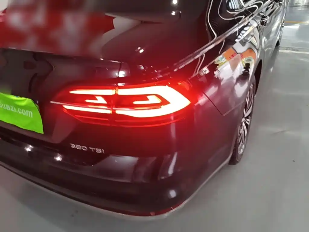 Volkswagen Phideon — фото 7
