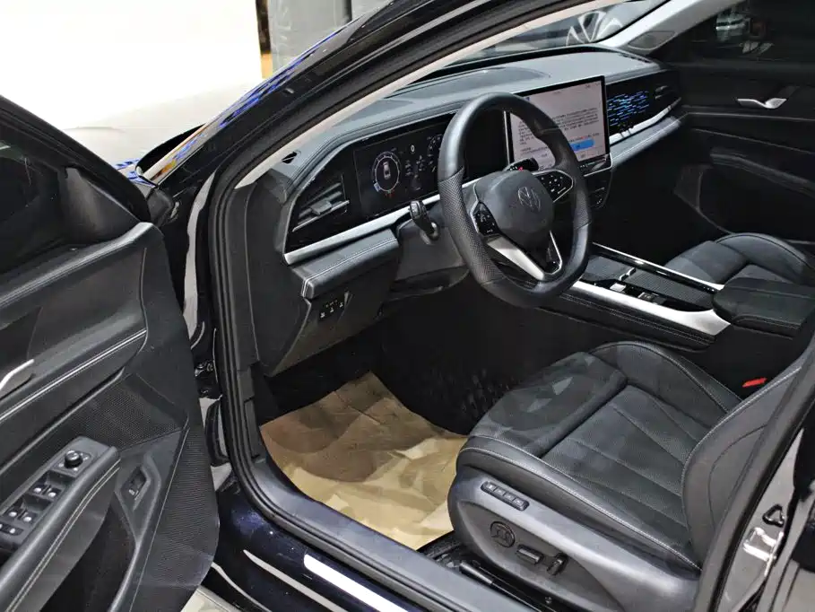 Volkswagen Passat — фото 4