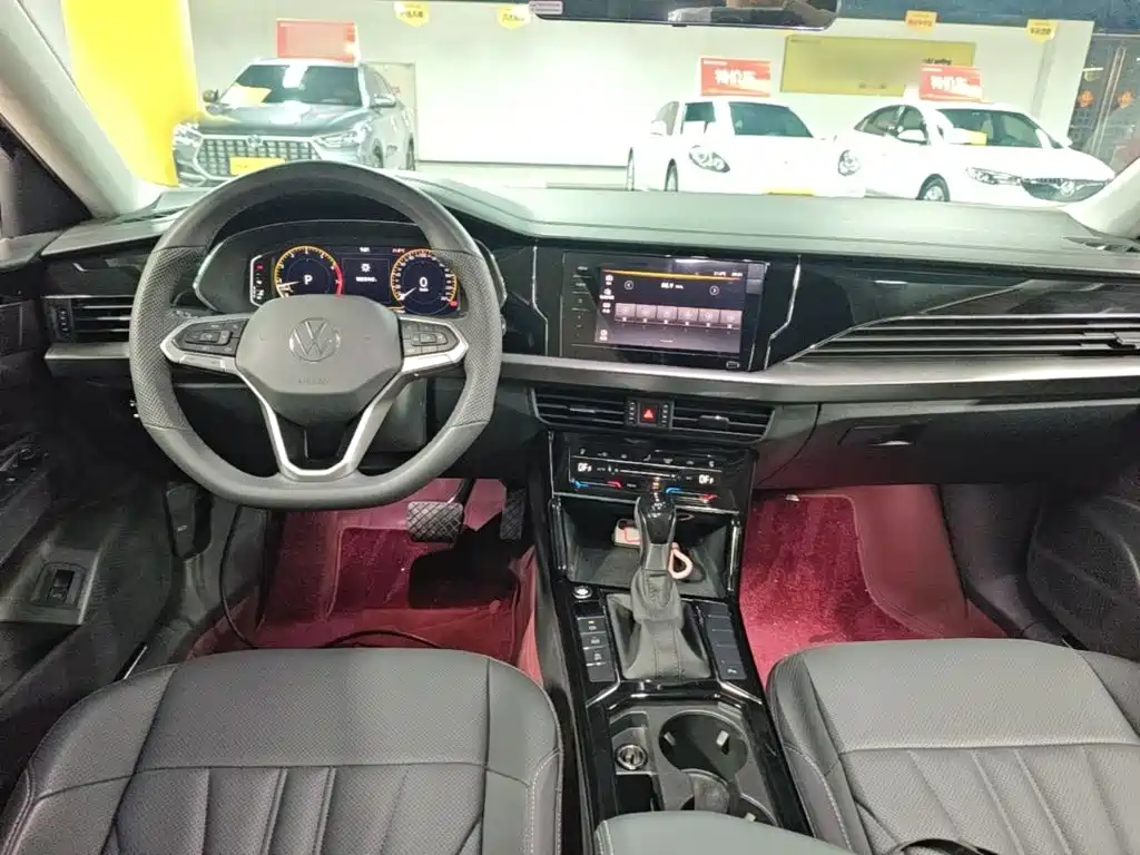 Volkswagen Passat — фото 9