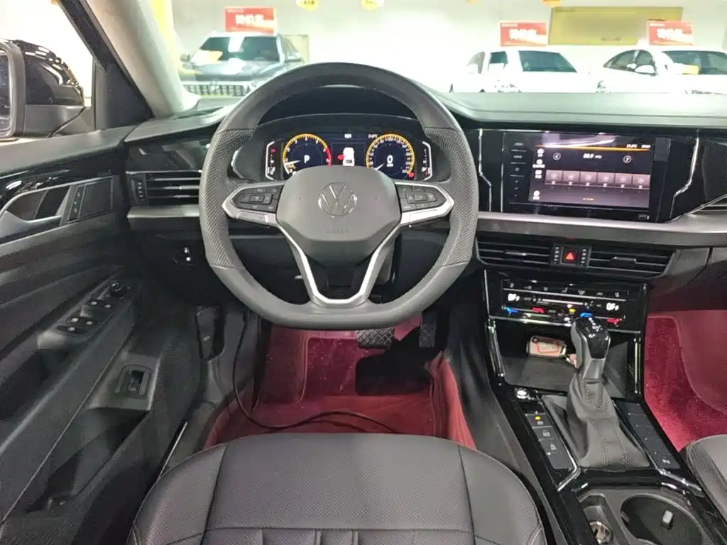 Volkswagen Passat — фото 10