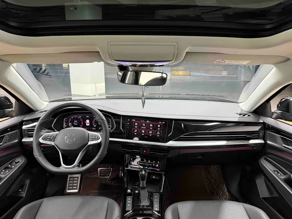 Volkswagen Passat — фото 19