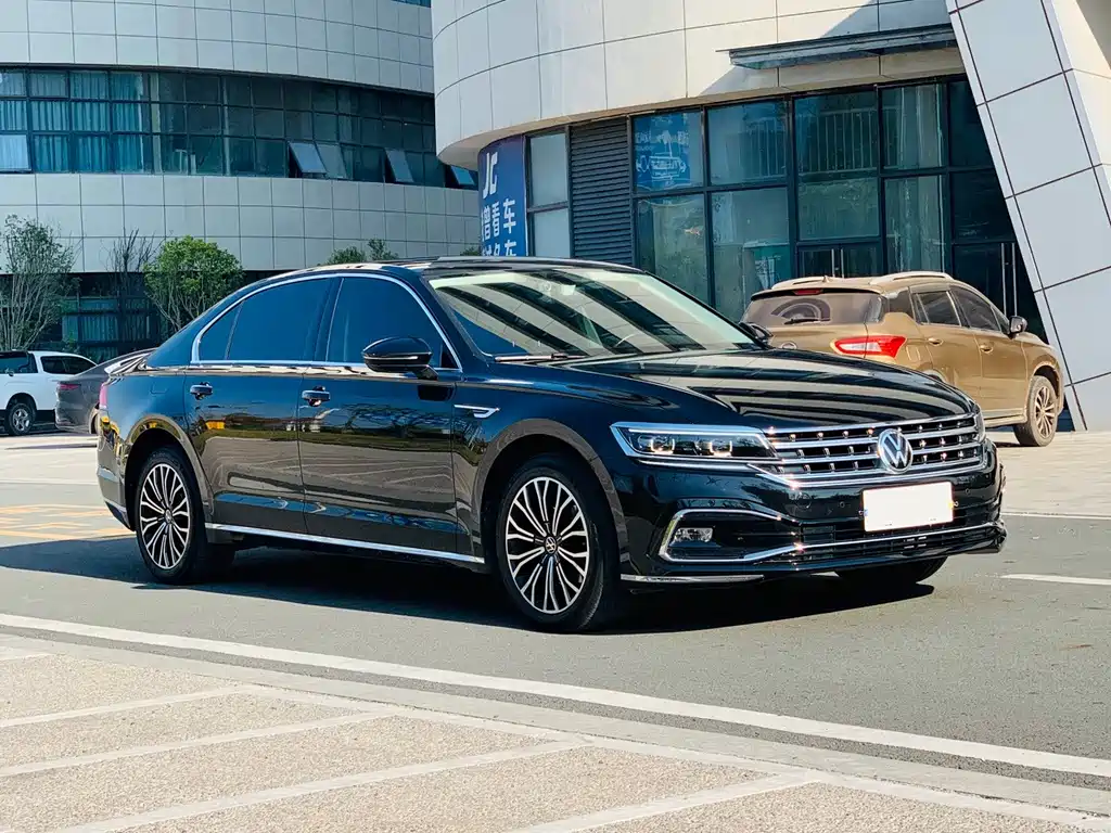 Volkswagen Phideon — фото 3