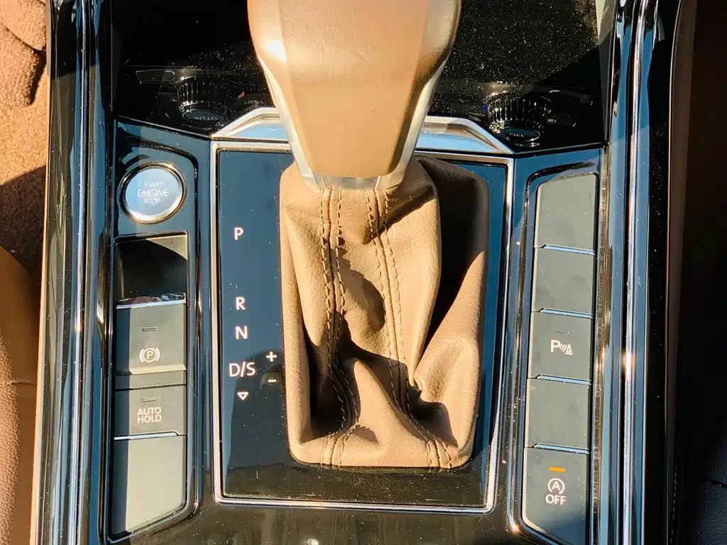 Volkswagen Phideon — фото 22