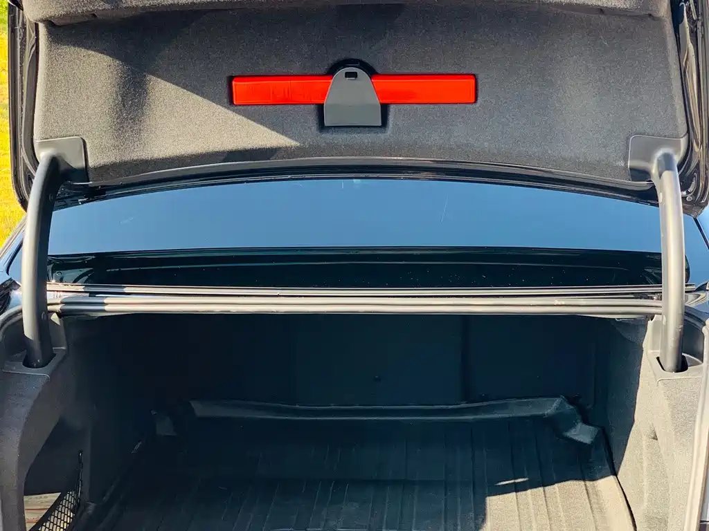 Volkswagen Phideon — фото 27