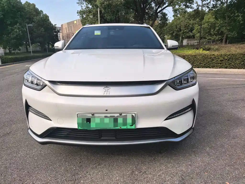 BYD PLUS New Energy — фото 2