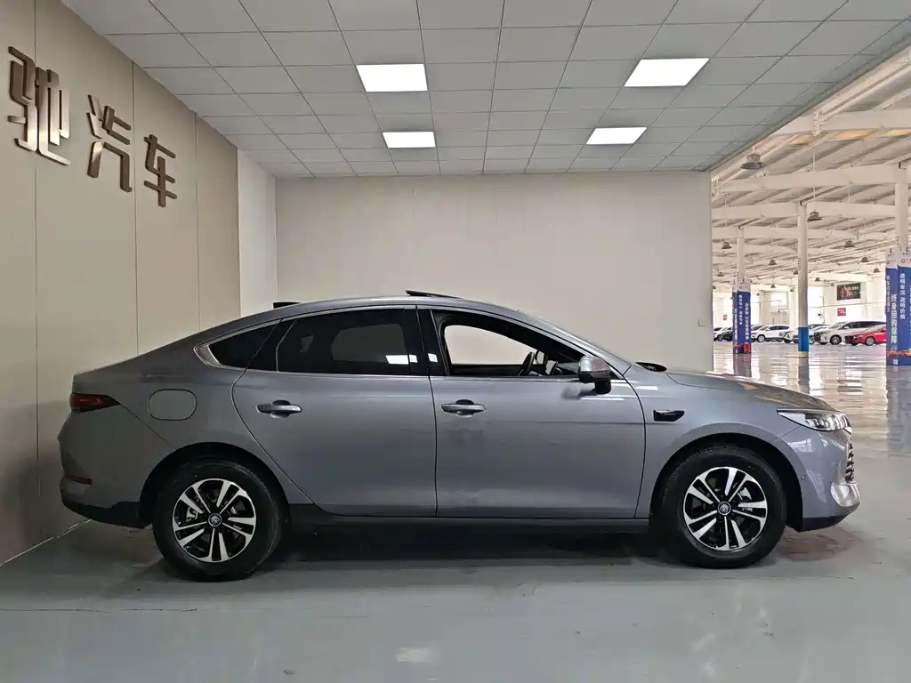 BYD Qin PLUS — фото 7