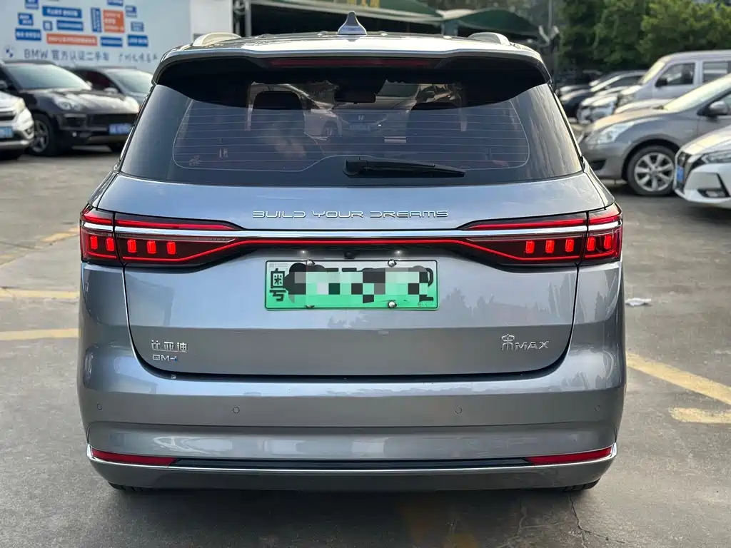 BYD MAX New Energy — фото 4
